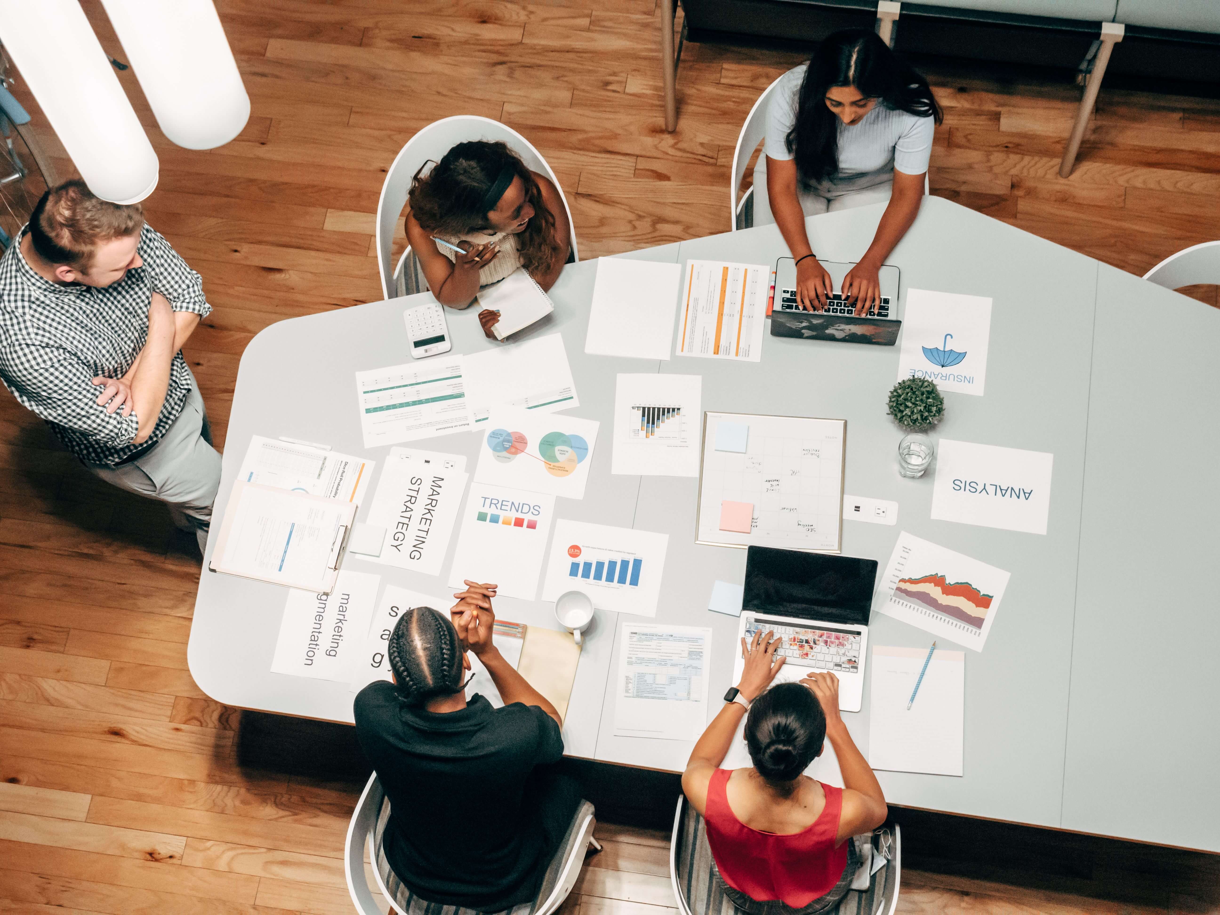 Estrategia de contenido para motores de respuesta IA